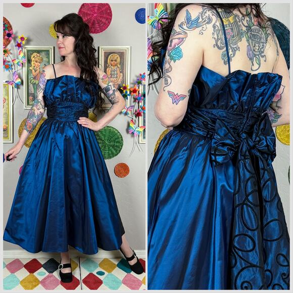 Vintage 1980s Iridescent Blue Taffeta Fit and Flare Prom Dress - Picture 1 of 8